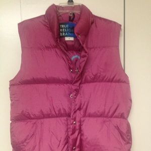 TRUE RELIGION Women's Quilted Puff Vest, Dark Pink, Medium